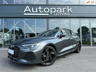 Audi A3 Sportback 35 TFSI Advanced Black edition MATRIX