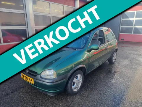 Opel Corsa -Uniek mooie auto!!!! - 1.4i GLS Automaat km st. 99.202