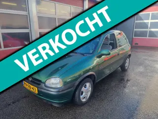 Opel Corsa -Uniek mooie auto!!!! - 1.4i GLS Automaat km st. 99.202