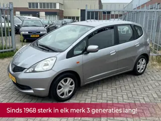 Honda Jazz 1.2 Trend 5 deurs hoge instap 90PK! NL AUTO NAP! Airco l Trekhaak l MTF-stuur l Elek pakk