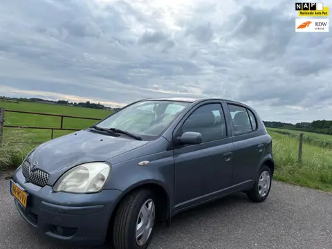 Toyota Yaris 1.3 VVT-i S-Line/ facelift model/ 5 doors