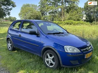 Opel Corsa 1.2-16V Rhythm