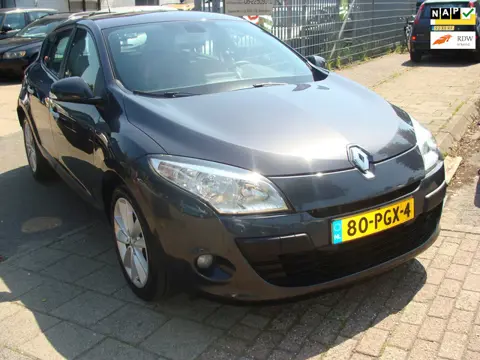 Renault Mégane 1.4 TCE Celsium 5drs airco elek pak nap apk