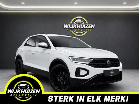 Volkswagen T-Roc 1.0 TSI R-Line met 20 Inch !!! Bomvol opties !!! Nieuwstaat !!!