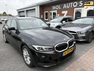 BMW 3-serie Touring 330e Aut LCI Curved display