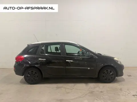 Renault Clio Estate 1.2-16V Corporate Airco Navi APK 2027