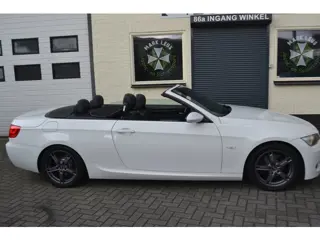 BMW 3-serie Cabrio 320i Cario M Shadowline uitgevoerd