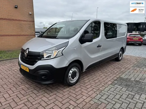 Renault TRAFIC 1.6 dCi T29 L2H1 DC Comfort, BTW, Euro 6, 5 Persoons, Navigatie, PDC