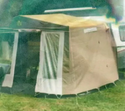 Retro Voortent en retro Luifel voor een Eriba Touring Triton