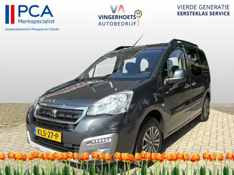 Peugeot Partner Tepee 110 Pk Benzine Style uitvoering * Airco * Trekhaak * Cruise Control * 5-Persoo