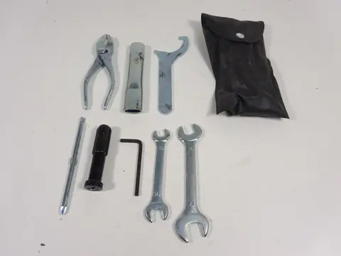 GEREEDSCHAPSET Suzuki GSR 750 2011 - 2016