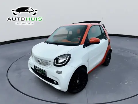 Smart Fortwo cabrio 1.0 Passion Automaat Stoelverwarming Climate controle Cabrio