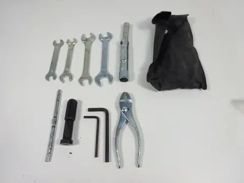 GEREEDSCHAPSET Yamaha FJR 1300 2003 - 2005
