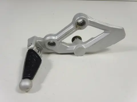 LINKER SCHETSPLAAT Benelli 302 R 2020 - 2022