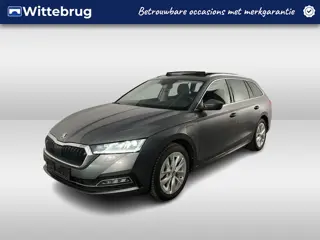 Škoda Octavia Combi 1.4 TSI iV PHEV Style / AUTOMAAT/ PANO/ TREKHAAK/ STUUR+STOELVERWARM.V+A/ PARK.S