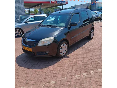 Skoda Roomster 1.6-16V Style