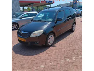 Skoda Roomster 1.6-16V Style