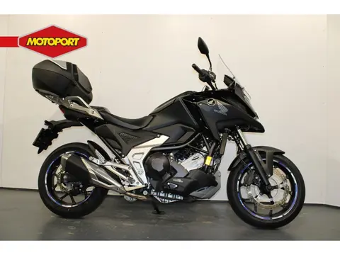 Honda NC 750 X DCT URBAN (bj 2024)