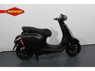 Vespa Sprint S Elettrica (bj 2025)