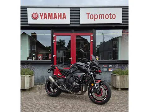 Yamaha MT 10 ABS (bj 2016)