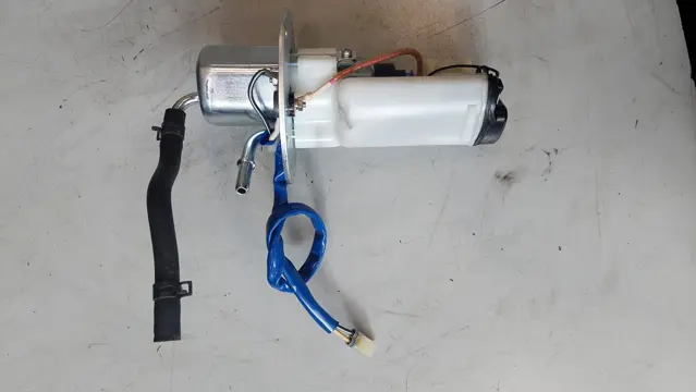 BRANDSTOFPOMP Kawasaki Z 800 2013 - 2014