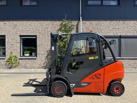Linde H25D-02 Volkswagen 2.5 ton Duplex Freelift Sideshift Positioner Diesel Heftruck