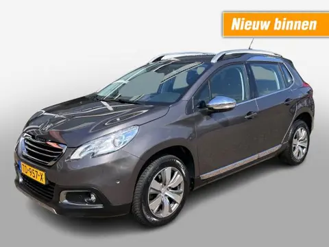 PEUGEOT 2008 1.2 PURETECH ALLURE