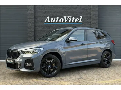 BMW X1 xDrive25e M-Sport | Panodak | Head-Up | Comfort Access | Camera | Apple Carplay