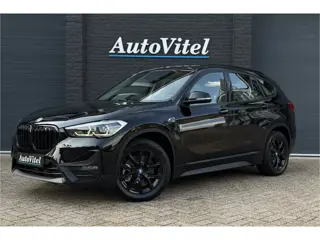 BMW X1 xDrive25e | Elektrische Klep | PDC V + A | LED | Apple Carplay | DAB | 20x op voorraad !