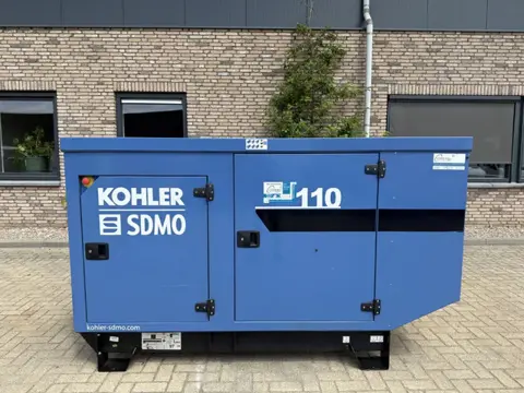 SDMO J110 John Deere Kohler 110 kVA Silent generatorset as New ! 2021