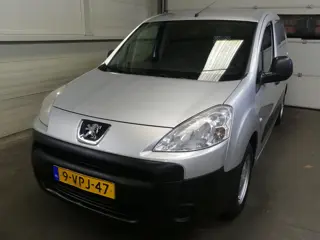 Peugeot Partner 120 1.6 HDI L1 XR Profit - Trekhaak - Cruise Control