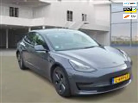 Tesla Model 3 Standard RWD Plus 60 kWh|FACELIFT|TREKHAAK|