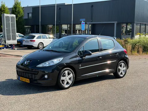 Peugeot 207 1.4 VTi Urban Move airco Nieuwe Apk
