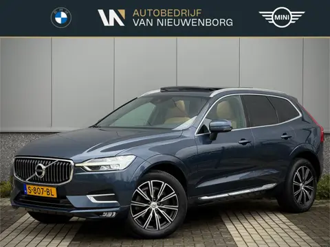 Volvo XC60 2.0 B5 Inscription 251pk | Panoramadak | Trekhaak | Stoelmassage en Ventilatie | Blis | A