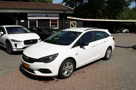 OPEL ASTRA 1.4 EDITION Automaat Carplay Airco cruise 