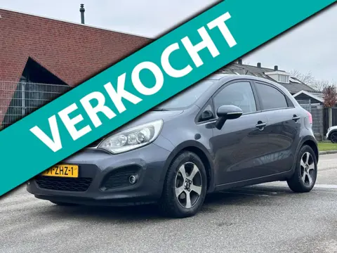 Kia Rio 1.2 CVVT Design Edition 5DR*Cruise*Airco*NAP*LM velgen*Parkeersensoren*