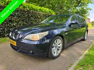 BMW 5 Serie Touring 523i Executive (bj 2006, automaat)