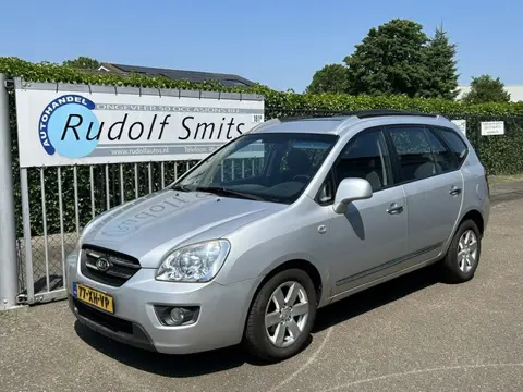 Kia Carens 2.0 CVVT X-ecutive *apk 7-6-27*