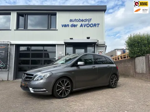 Mercedes-Benz B-klasse 200 Ambition