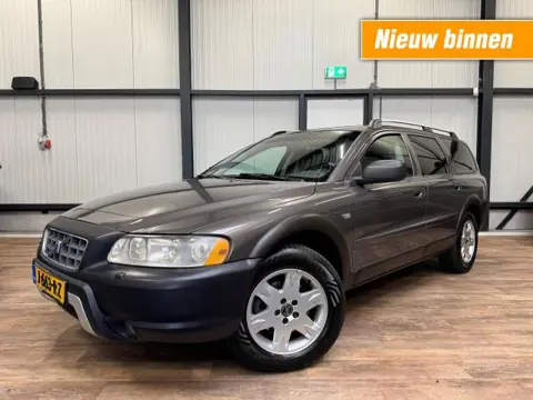 VOLVO XC70 2.5 T Kinetic / AWD / GEARTRONIC / CRUISE / CLIMA /  