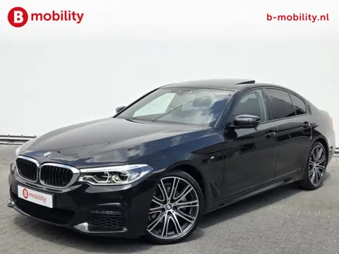 BMW 5 Serie 520i High Executive M-Sport Schuif/Kanteldak Head-Up LED | Achteruitrijcamera | Hifi | D