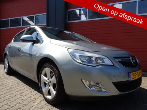 Opel Astra 1.4 Turbo Edition 141PK Clima Cruise 6-BAK NL-Auto