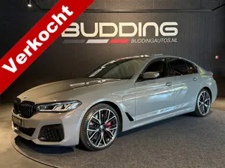 BMW 5 Serie 545e xDrive High Exe M-sport | Schuifdak | Head-up | Driving Assist