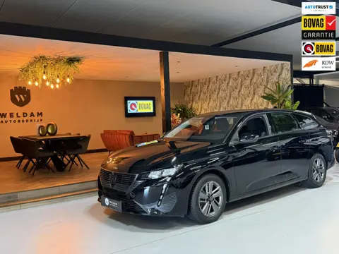 Peugeot 308 SW 1.2 PureTech Allure|Trekhaak|i-Cockpit|CarPlay|Adaptieve Cruise|Keyless|LED+Xenon|Rij