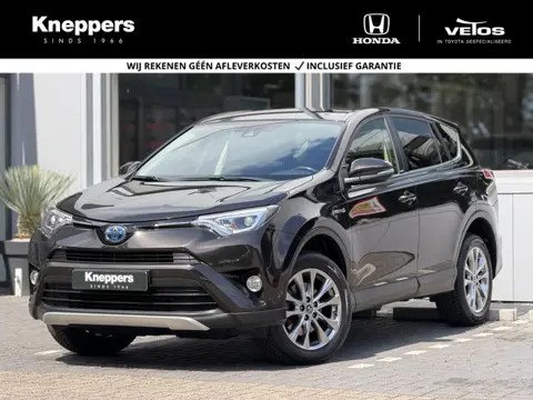 Toyota RAV4 2.5 Hybrid AWD Style | GEEN AFLEVERKOSTEN |  Bearlock, Elektrische achterklep, Navigatie