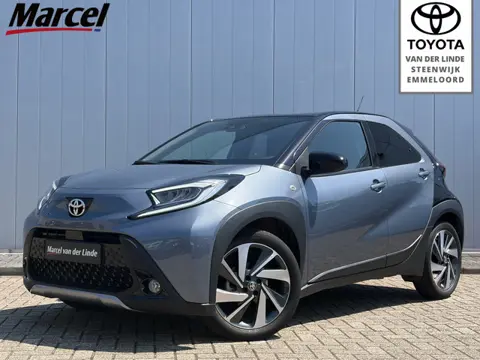 Toyota Aygo X 1.0 VVT-i S-CVT Envy Limited Automaat Keyless Stoelverwarming Parkeersensoren Navi Cli