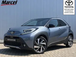 Toyota Aygo X 1.0 VVT-i S-CVT Envy Limited Automaat Keyless Stoelverwarming Parkeersensoren Navi Cli