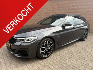 BMW 5-serie Touring 530e Business Edition Plus M sport Pano H&K