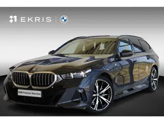 BMW 5 Serie Touring 530e xDrive | M Sportpakket | Panorama Dak | Harman/Kardon | Driving Assistant P