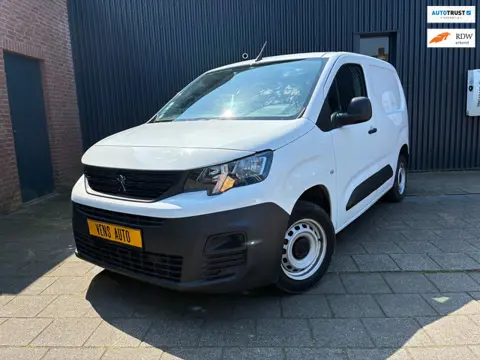 Peugeot Partner 1.2 PureTech Pro, BTW/BPM VRIJ!